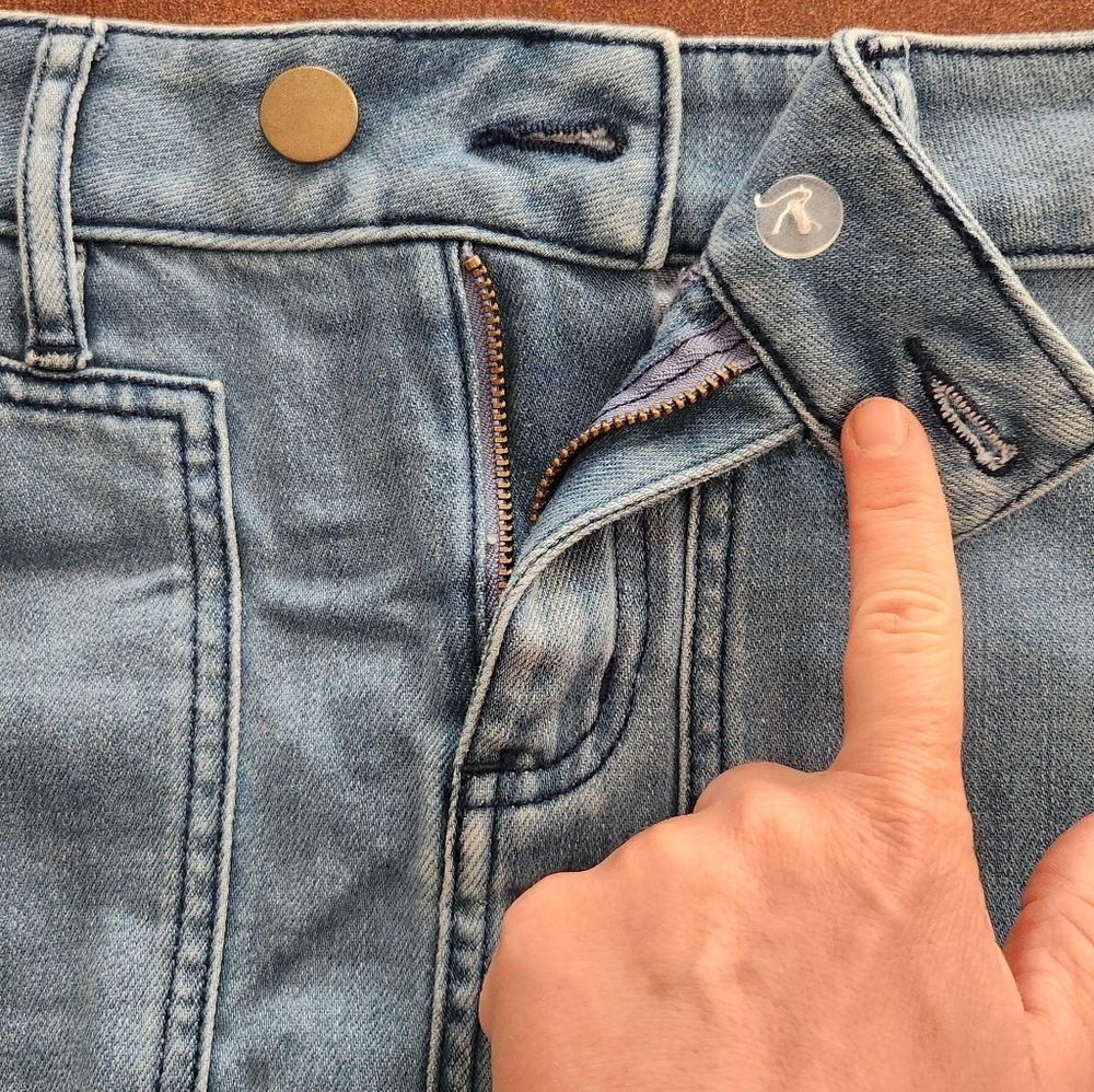 LOFT Light Blue Denim Mini Skirt - Picture 3 of 6